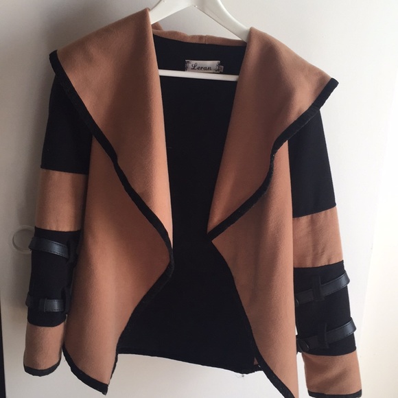 Coat - Picture 1 of 5